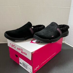 (NEW) Ryka Women’s Alaska Slip on Mules-Size 7